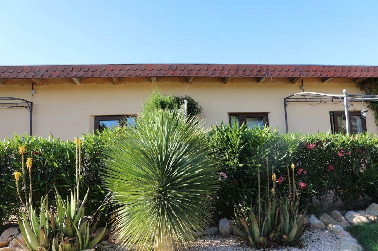 Ferienwohnung Svenniisland Benicolet Exterior foto